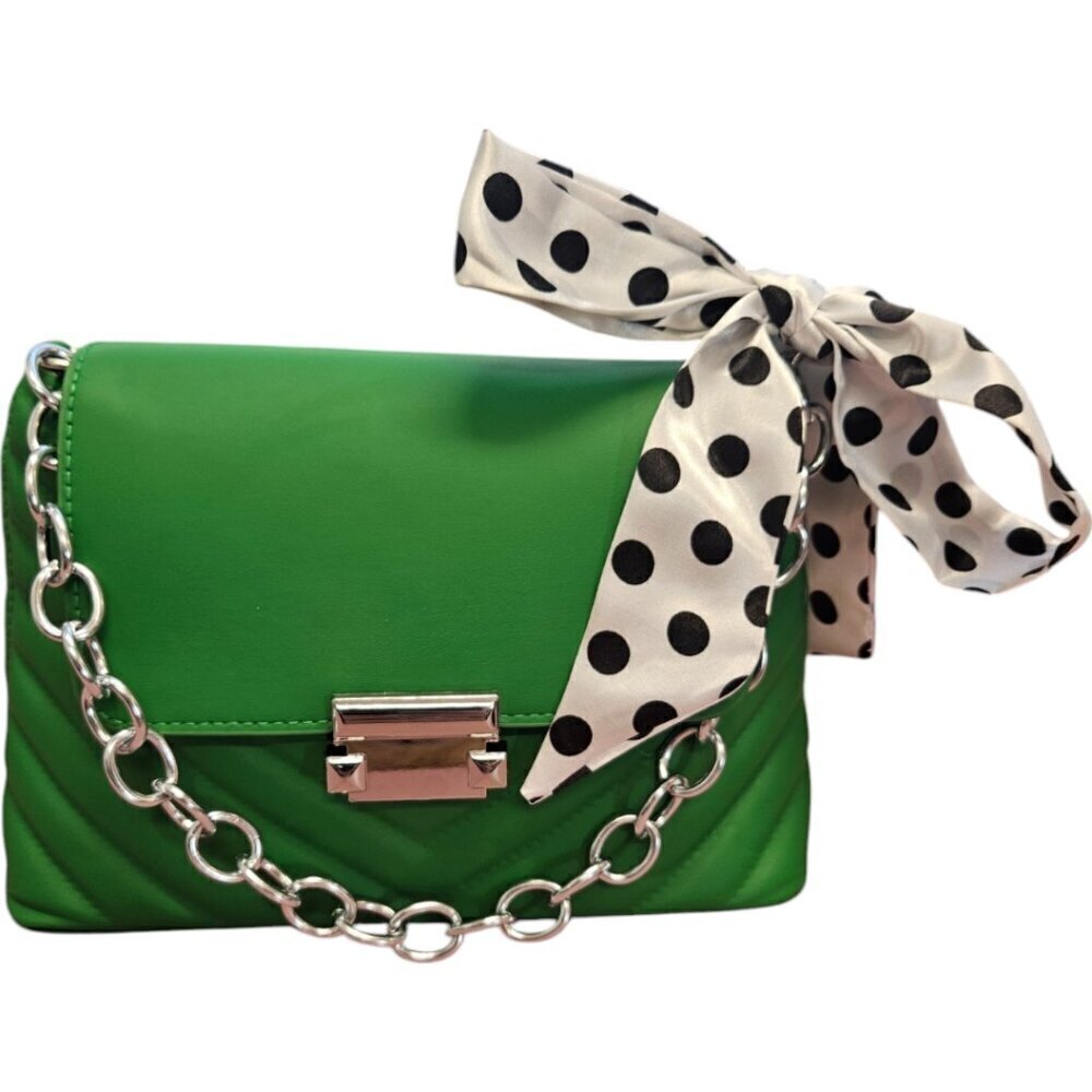 Green Vibrant Versatile Quilted Style Shoulder Bag with detachable Straps.